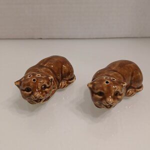 Vintage Smiling Cats Salt And Pepper Shakers Brown Ceramic Japan